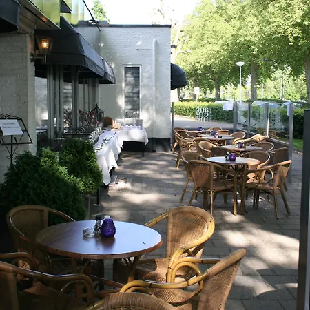 Fletcher Hotel-restaurant 4* فالفيك