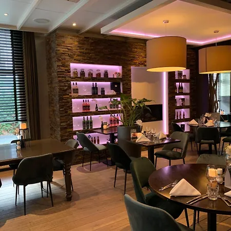 Fletcher Hotel-restaurant فالفيك