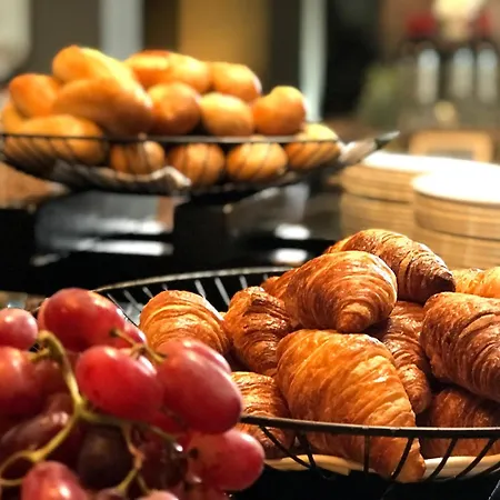 Fletcher Hotel-restaurant فالفيك