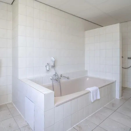 Fletcher Hotel-restaurant فندق فالفيك